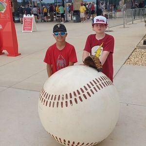 Meet your Posher, Brandon